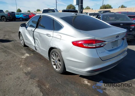 2017 Ford Fusion Hybrid Se из США, поврежденный, VIN 3FA6P0LU7HR163539